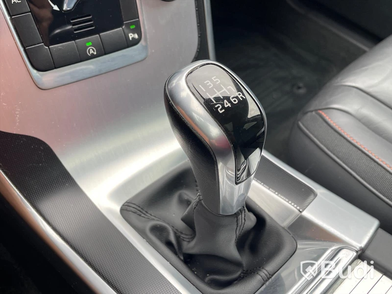 Personbil Volvo XC60 D4 Summum FWD 190HK | Ocean Race