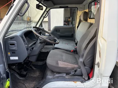 Biltransport Toyota Hiace, lastvikt 1666 kg -1998