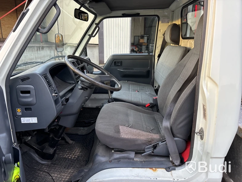 Biltransport Toyota Hiace, lastvikt 1666 kg -1998