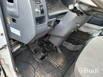 Biltransport Toyota Hiace, lastvikt 1666 kg -1998