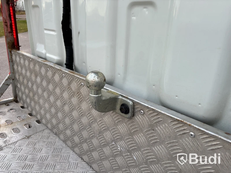 Biltransport Toyota Hiace, lastvikt 1666 kg -1998