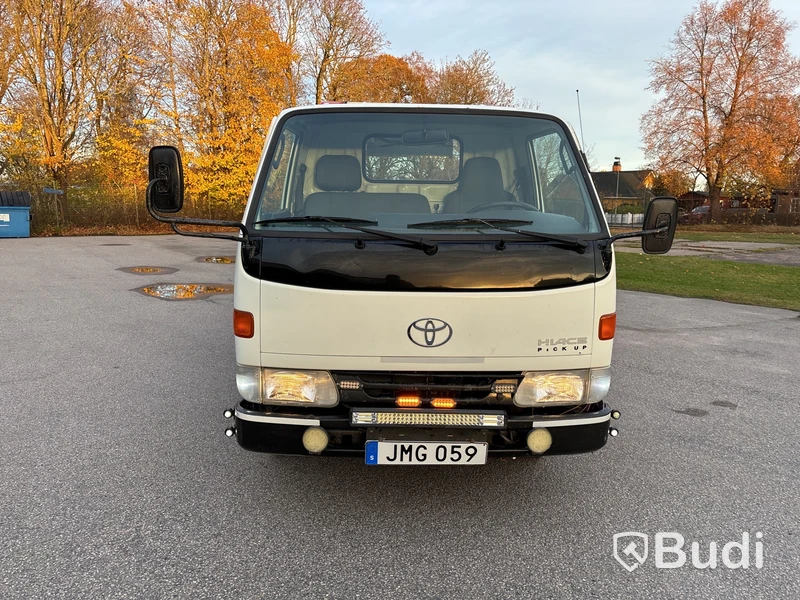 Biltransport Toyota Hiace, lastvikt 1666 kg -1998