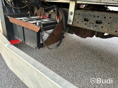 Biltransport Toyota Hiace, lastvikt 1666 kg -1998