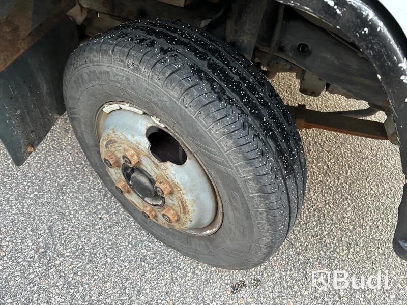 Biltransport Toyota Hiace, lastvikt 1666 kg -1998