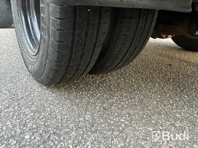 Biltransport Toyota Hiace, lastvikt 1666 kg -1998