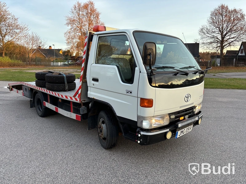 Biltransport Toyota Hiace, lastvikt 1666 kg -1998