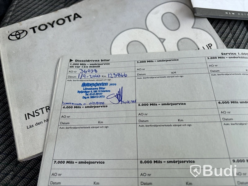 Biltransport Toyota Hiace, lastvikt 1666 kg -1998