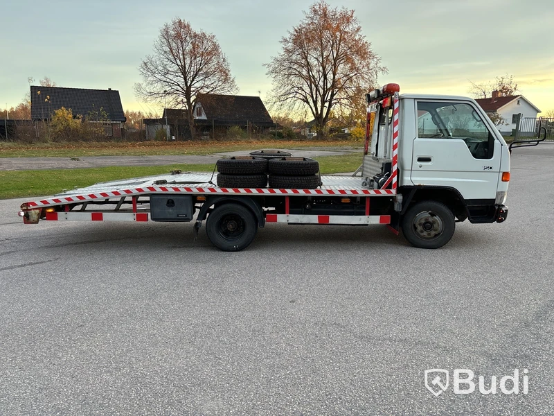 Biltransport Toyota Hiace, lastvikt 1666 kg -1998