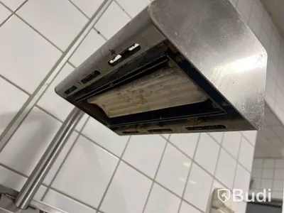 Pommes frites värmeri med värmelampa