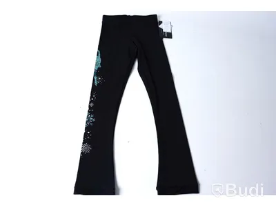 4st Konståknings tajts - ny2 Sportswear (Storlek 130cl för ålder 6-8). Nypris 2760kr för alla plagg.