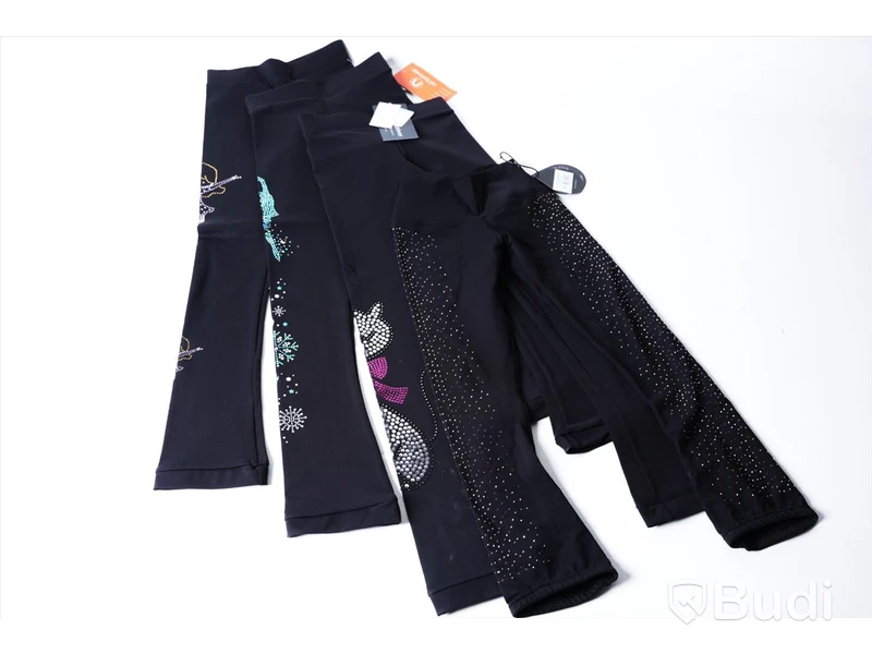 4st Konståknings tajts - ny2 Sportswear (Storlek 130cl för ålder 6-8). Nypris 2760kr för alla plagg.
