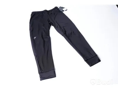 Konståknings Set - 3st byxor Jiv sport  - Storlek 140cl. Nypris ca 2070kr.