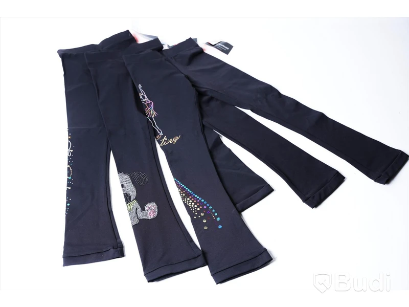 Konståknings Set - 3st tajts, ny2 Sportswear  - Storlek 140cl. Nypris 2070kr.