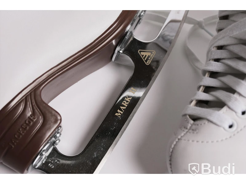 Skridskor - Jackson Excel MARK 2. JS1291 (Storlek 32). Nypris 1 595kr