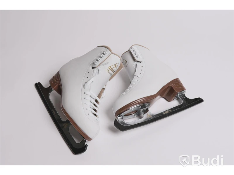 Skridskor - Jackson Mystique. JS1490 (Storlek 36,5). Nypris 1 695KR