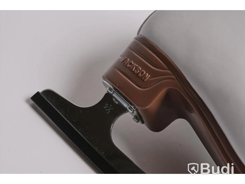 Skridskor - Jackson Mystique. JS1490 (Storlek 36,5). Nypris 1 695KR