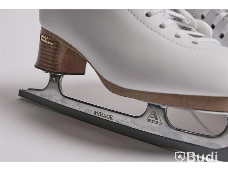 Skridskor - Jackson Elle. FS2130 (Storlek 36). Nypris 2735KR