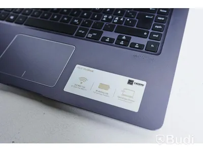 Asus Vivibook F510U OBS! rensad, inget operativ system