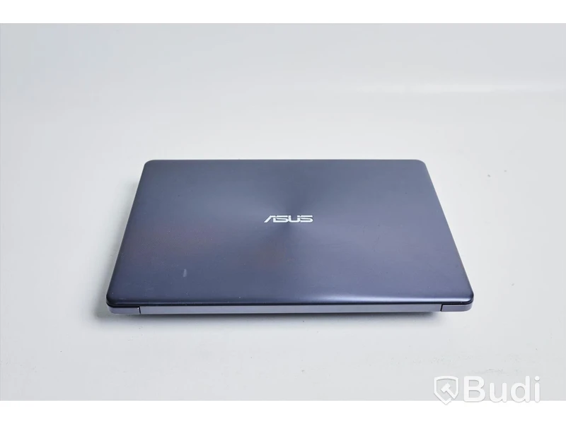 Asus Vivibook F510U OBS! rensad, inget operativ system