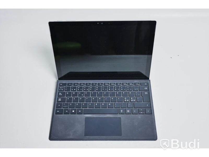 Microsoft SurFace Pro OBS! rensad, inget operativ system