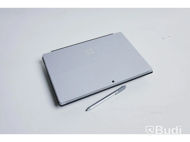 Microsoft SurFace Pro OBS! rensad, inget operativ system