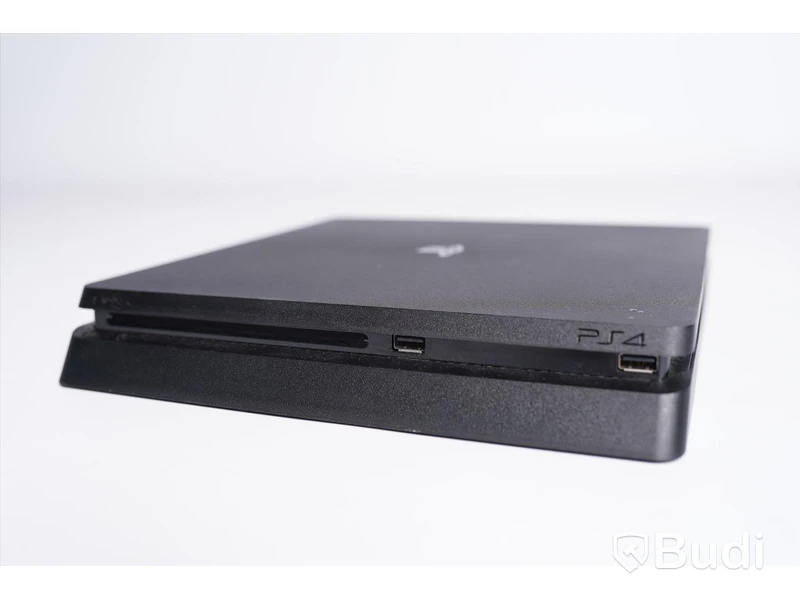Playstation 4 Slim 500GB (CUH-2116A) inkl. handkontroller & spel