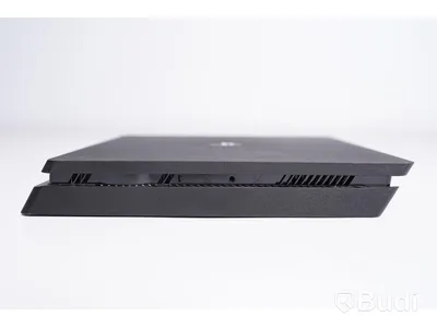 Playstation 4 Slim 500GB (CUH-2116A) inkl. handkontroller & spel