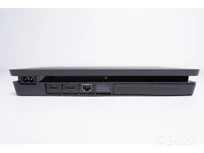 Playstation 4 Slim 500GB (CUH-2116A) inkl. handkontroller & spel