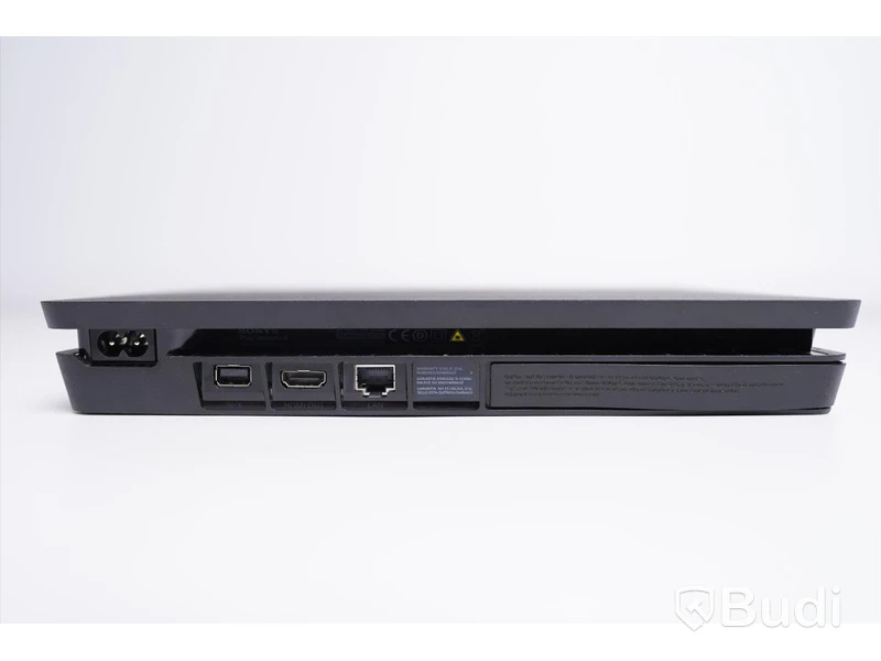 Playstation 4 Slim 500GB (CUH-2116A) inkl. handkontroller & spel
