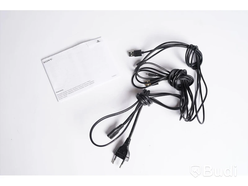 Playstation 4 Slim 500GB (CUH-2116A) inkl. handkontroller & spel