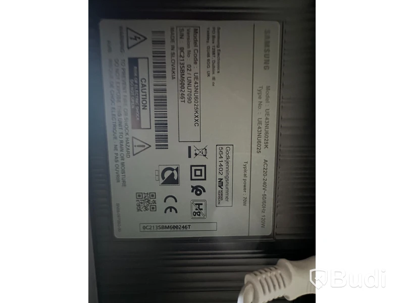 TV Samsung 43 tum 4K Smart TV, UE43NU6025K med väggfäste