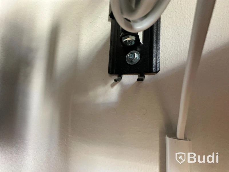 TV Samsung 43 tum 4K Smart TV, UE43NU6025K med väggfäste