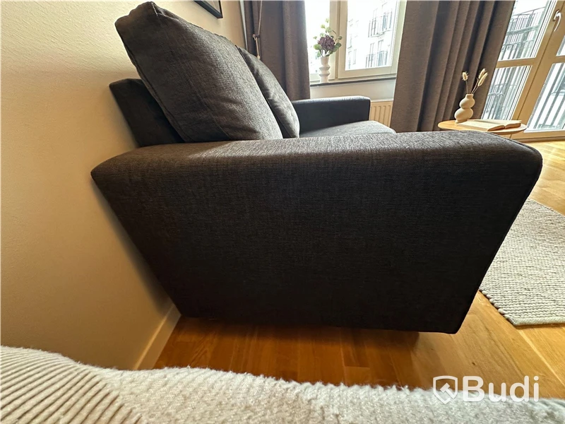 Soffa Möbelform 2-sits, grått tyg, bredd 150 cm