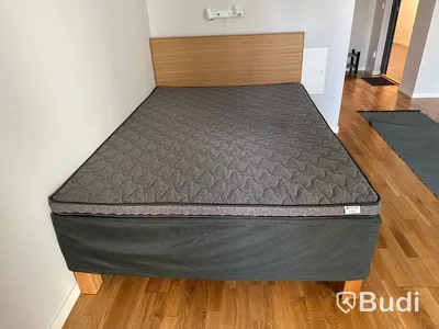 Säng Hilding Anders - Contract 1 med gavel 200x140 cm - tillverkad i Sverige