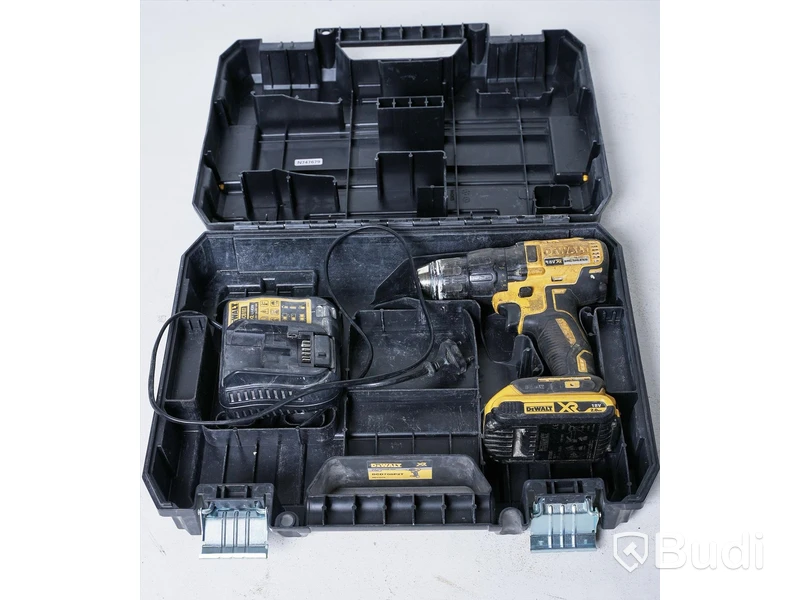 Dewalt Borrskruvdragare DCD708P2T med batteri och laddare