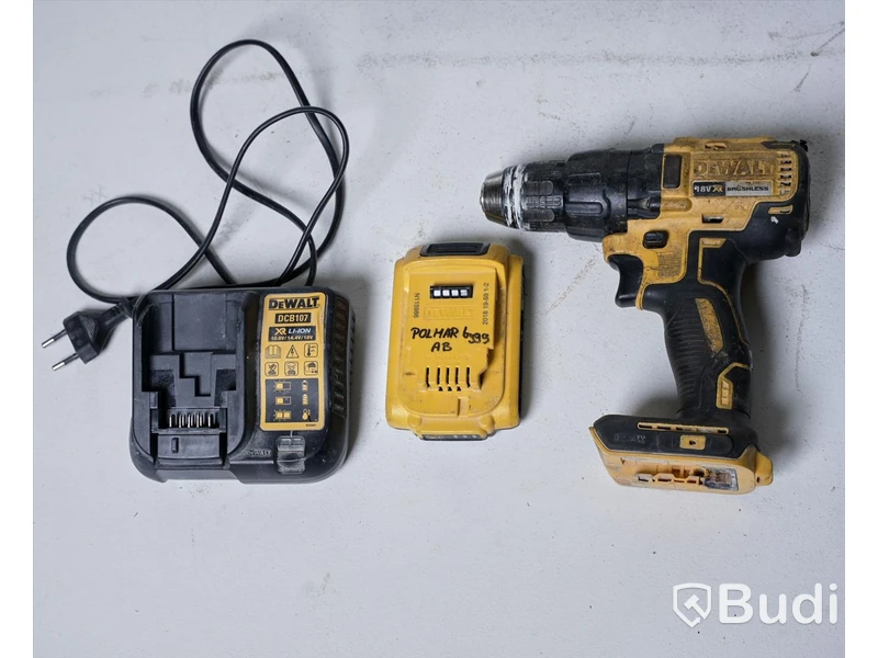 Dewalt Borrskruvdragare DCD708P2T med batteri och laddare