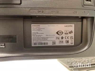 Höj- och sänkbart skrivbord med kontorsstol, hurts, 2 st. Samsung-skärmar och tangentbord