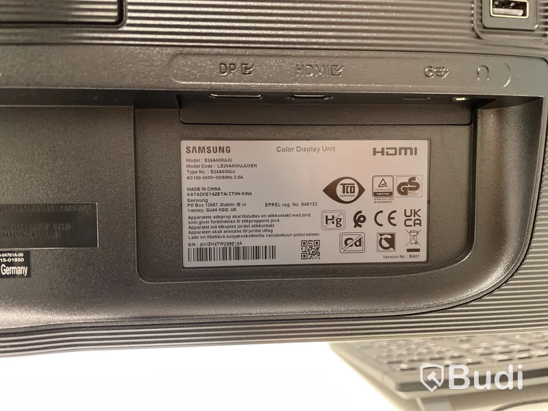 Höj- och sänkbart skrivbord med kontorsstol, hurts, 2 st. Samsung-skärmar och tangentbord