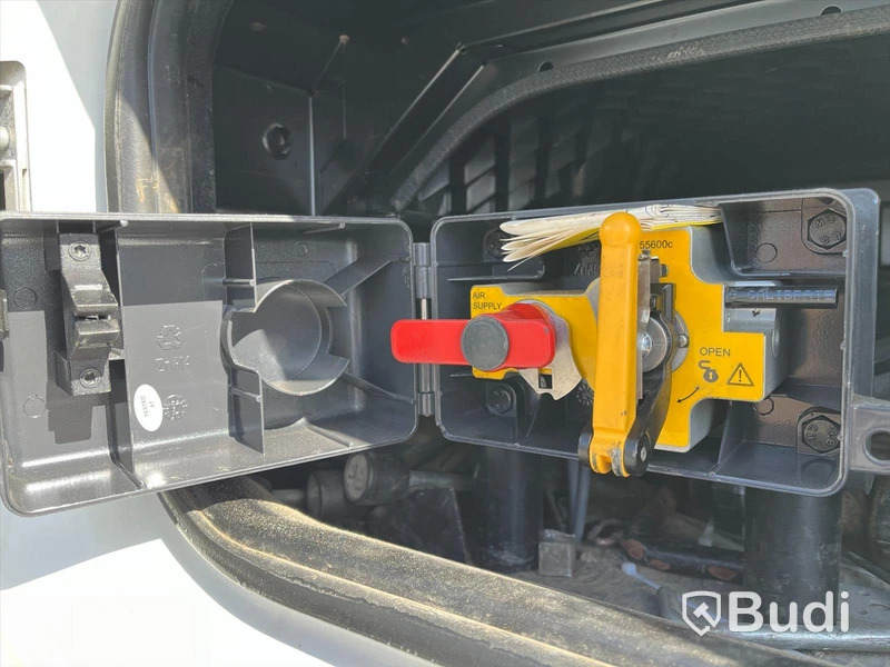 Garageväxlare Mercedes-Benz Actros 2543 -2019 | Euro 6 | VBG | Livab lastväxlare