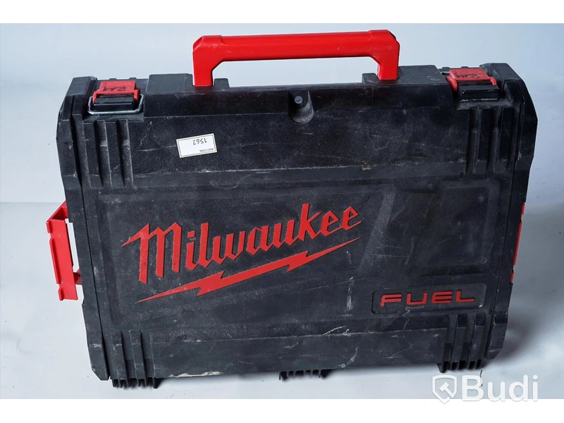 Skruvmagasin - Milwaukee CA 55 med 2 batteri