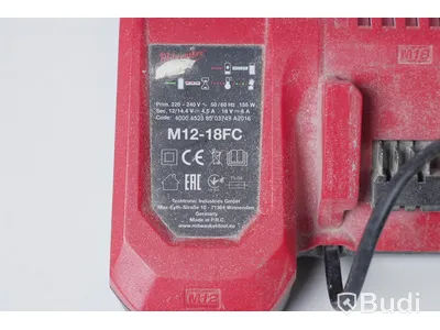 Dyckertpistol - Milwaukee M18 FN18GS med batteri och laddare - OBS