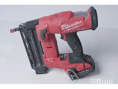 Dyckertpistol - Milwaukee M18 FN18GS med 2 batteri och laddare - OBS
