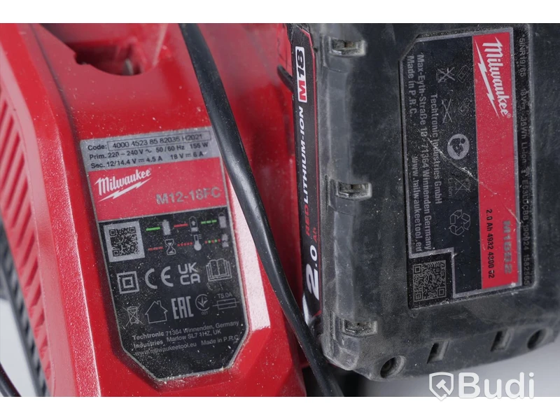 Dyckertpistol - Milwaukee M18 FN18GS med 2 batteri och laddare - OBS