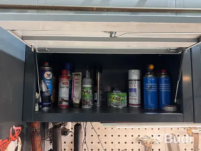 Verktygsskåp med innehåll