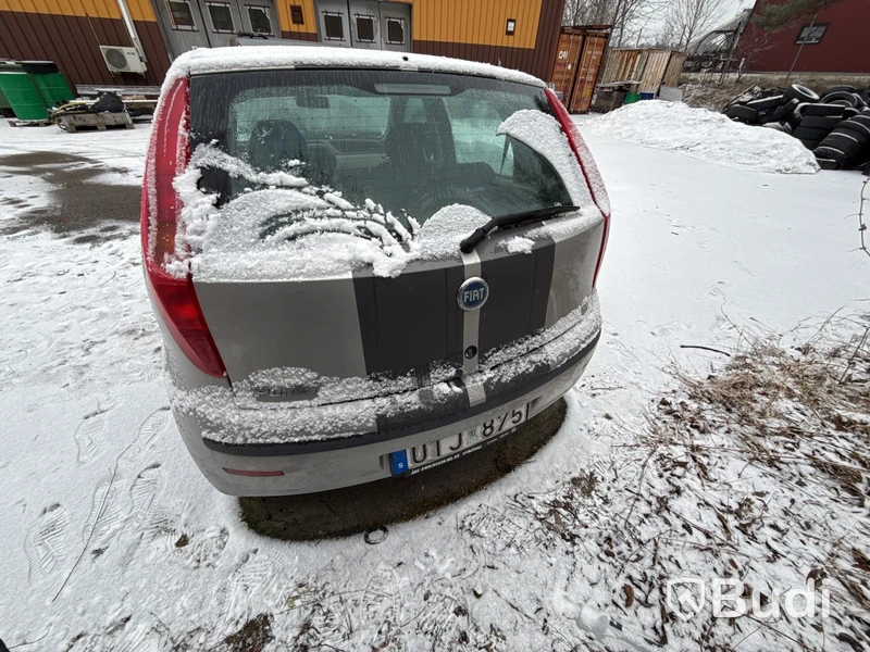 Fiat Punto 1.2 5dr (80hk) Dynamic, -2004 (rep-objekt)