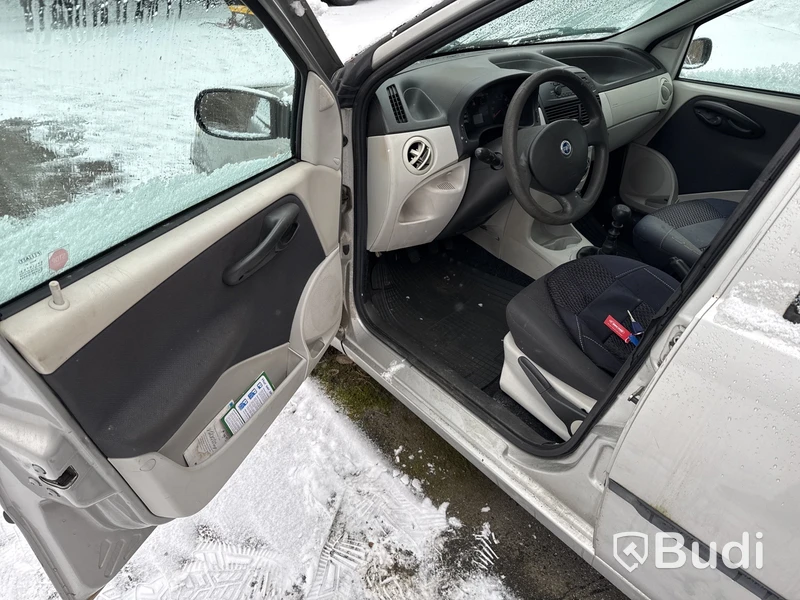 Fiat Punto 1.2 5dr (80hk) Dynamic, -2004 (rep-objekt)