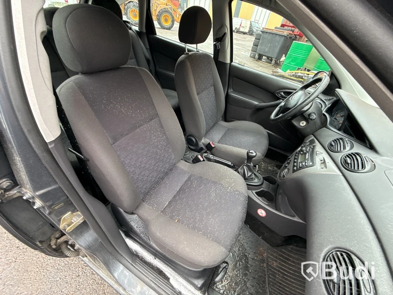 Ford Focus 1.6 5dr (100hk), - 2002 (rep-objekt)