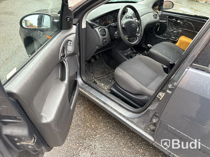 Ford Focus 1.6 5dr (100hk), - 2002 (rep-objekt)