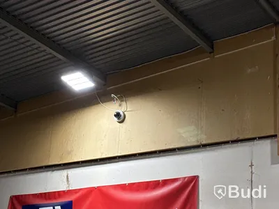 Övervakningssystem med 10 st kameror m.m.