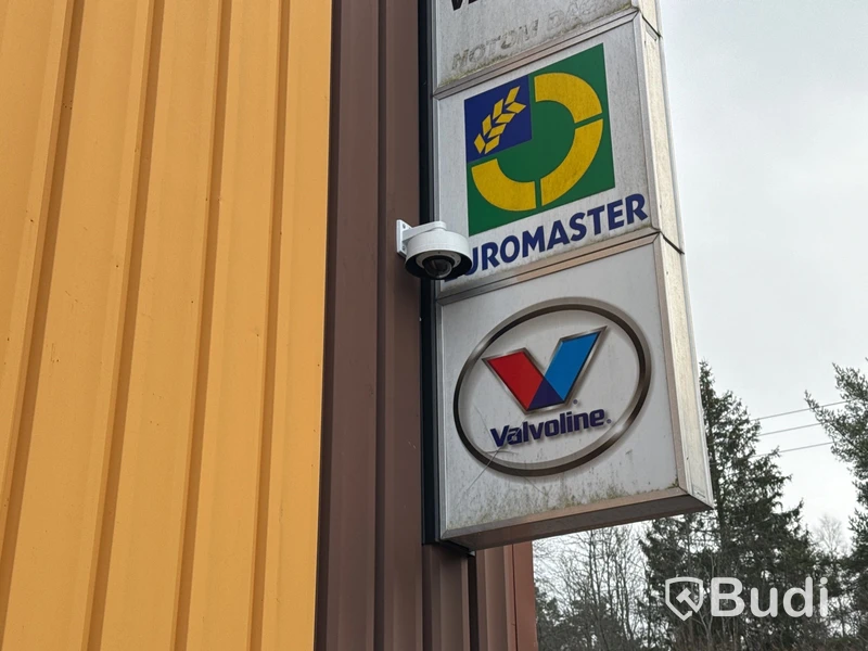 Övervakningssystem med 10 st kameror m.m.